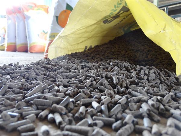 خرید اینترنتی کود npk ماکرو کامل